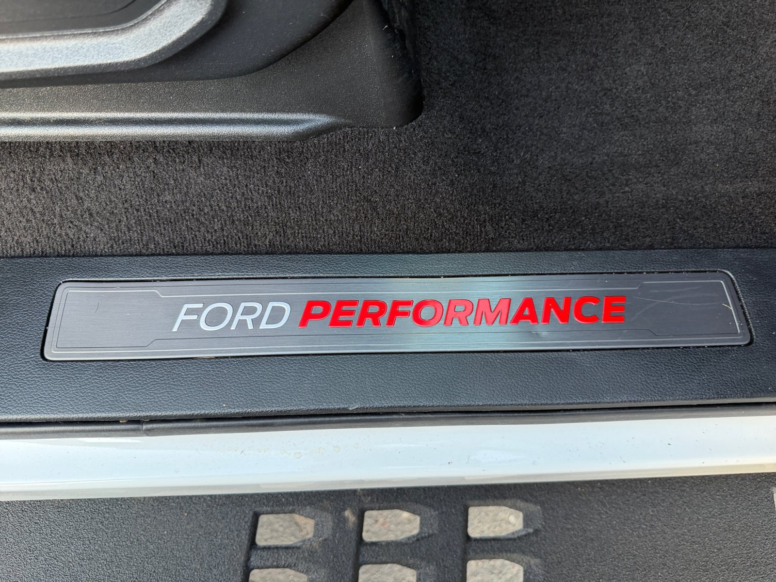 Certified 2019 Ford F150 Raptor w/ Equipment Group 802A Luxury AWD/4WD image 30