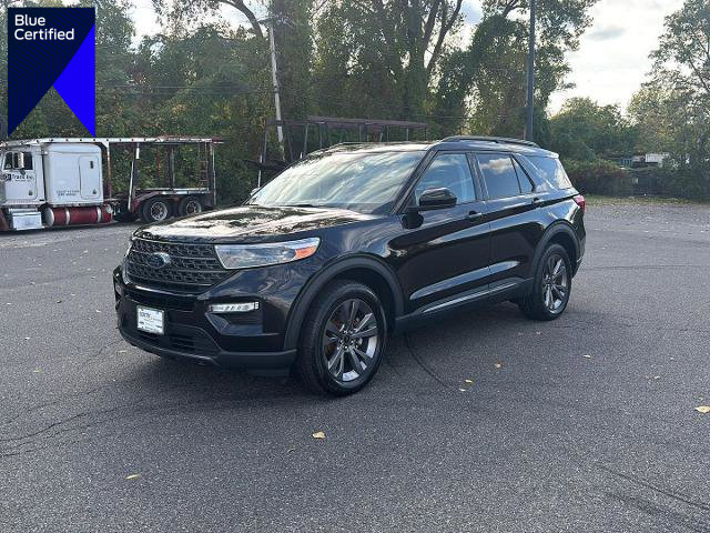 Certified 2022 Ford Explorer XLT w/ Equipment Group 202A