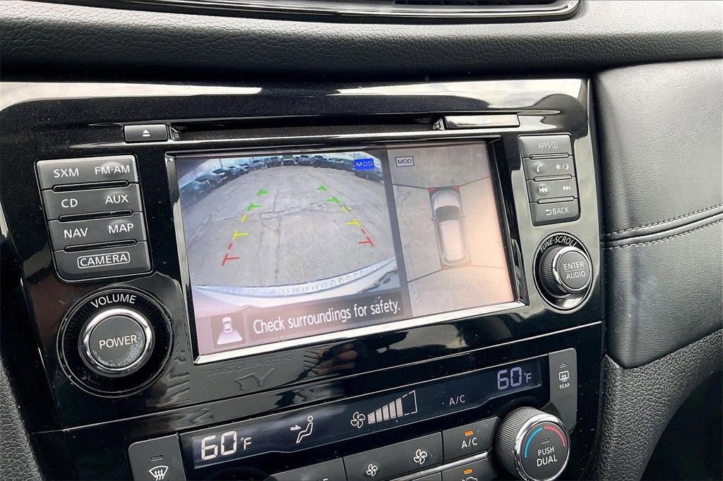 Used 2017 Nissan Rogue SL w/ SL Premium Package image 13