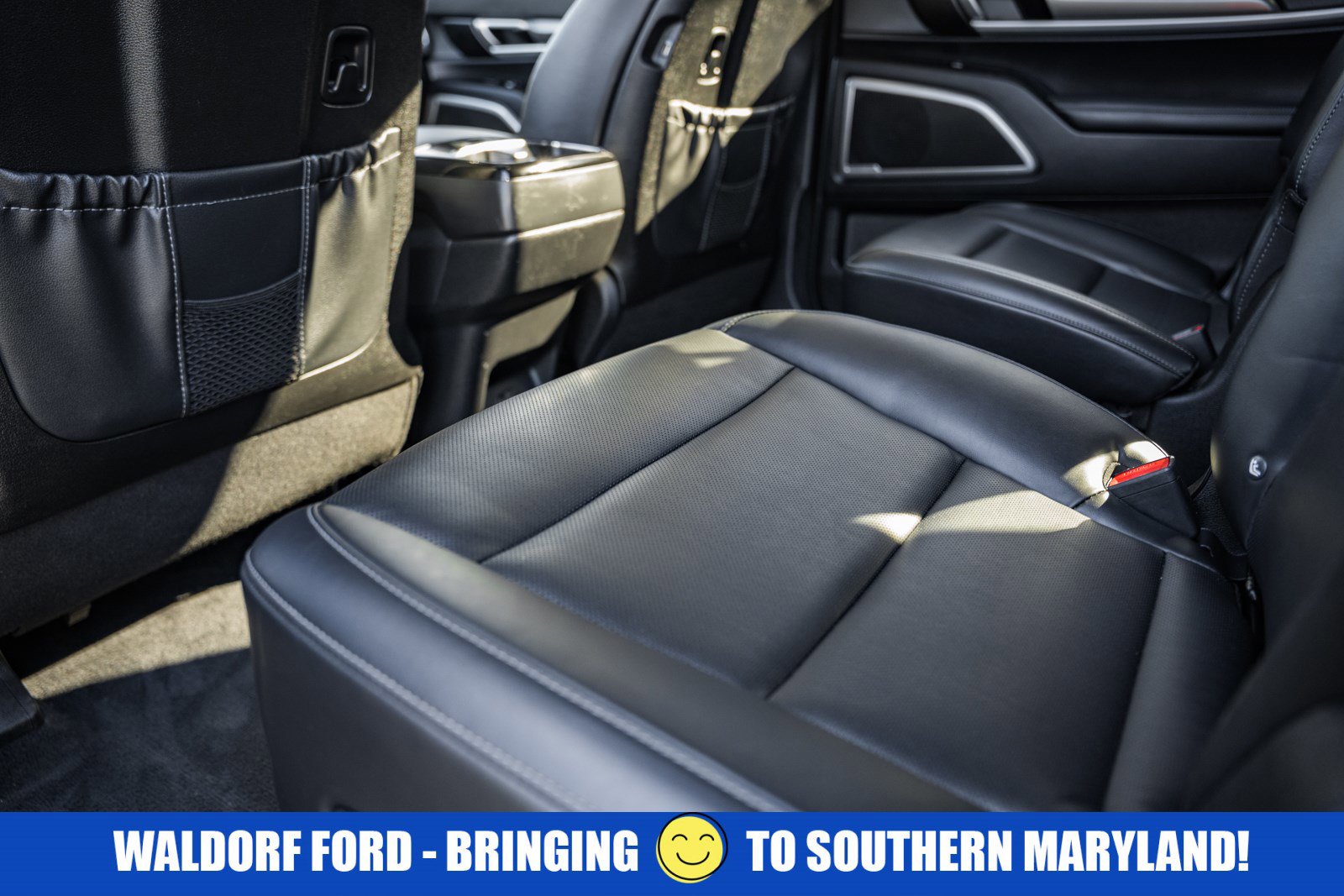 Used 2022 Kia Telluride S image 32