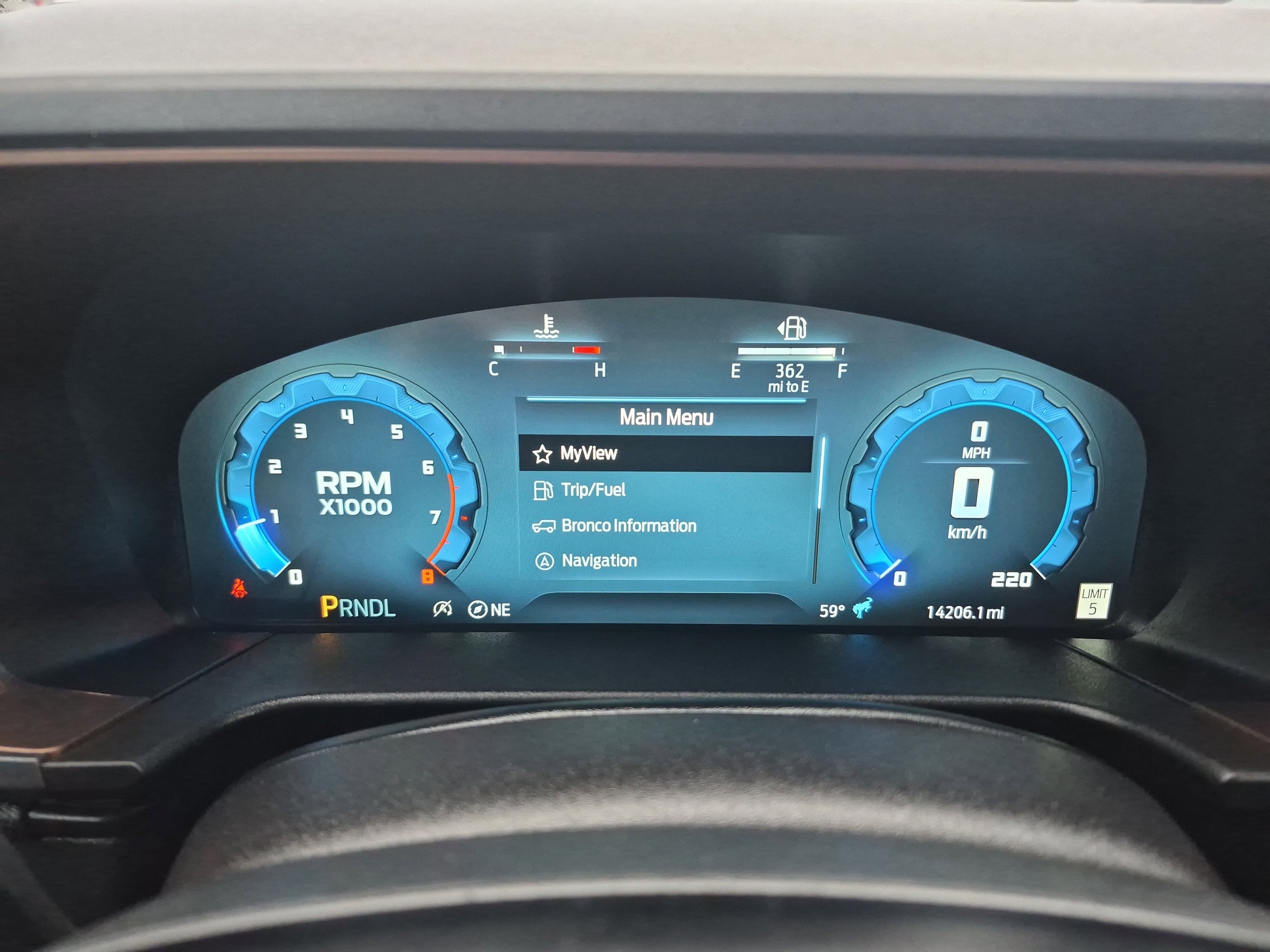 Certified 2025 Ford Bronco Sport Outer Banks w/ Outer Banks Tech Package+ image 25