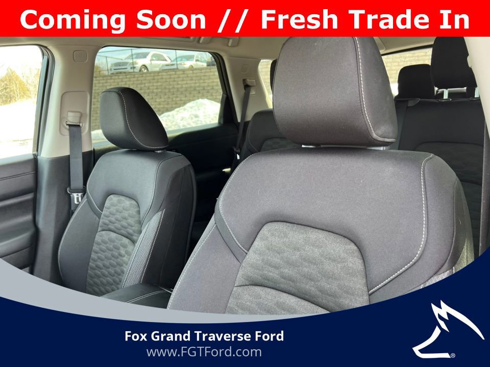 Used 2024 Nissan Pathfinder SV image 14