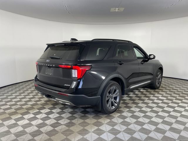 Certified 2025 Ford Explorer Active w/ Active Comfort Package AWD/4WD image 15