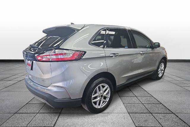 Certified 2023 Ford Edge SEL w/ Convenience Package AWD/4WD image 5