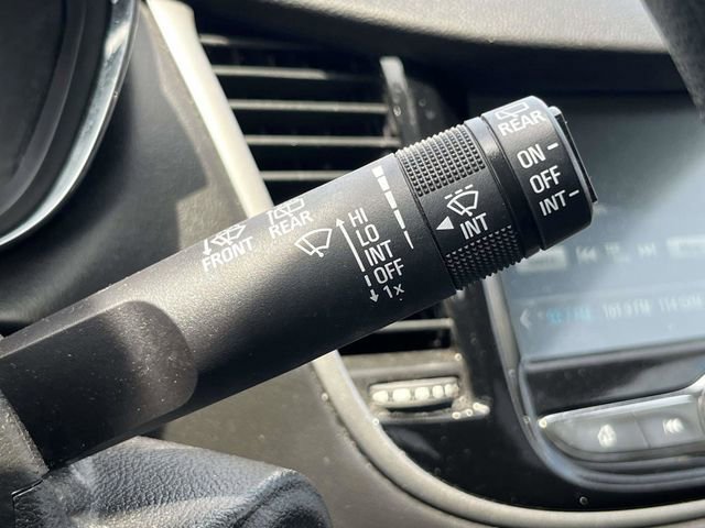 Used 2017 Chevrolet Trax LT image 23