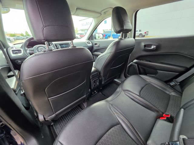 Used 2019 Jeep Compass Latitude w/ Popular Equipment Group AWD/4WD image 14