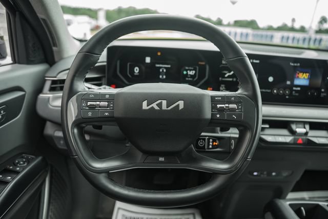 Used 2026 Kia EV9 Light RWD image 14