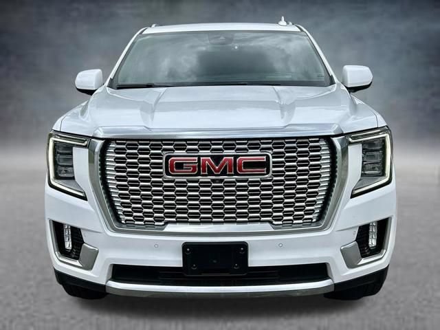 Used 2023 GMC Yukon Denali AWD/4WD image 2