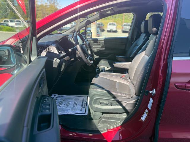 Used 2023 Honda Odyssey Sport image 11