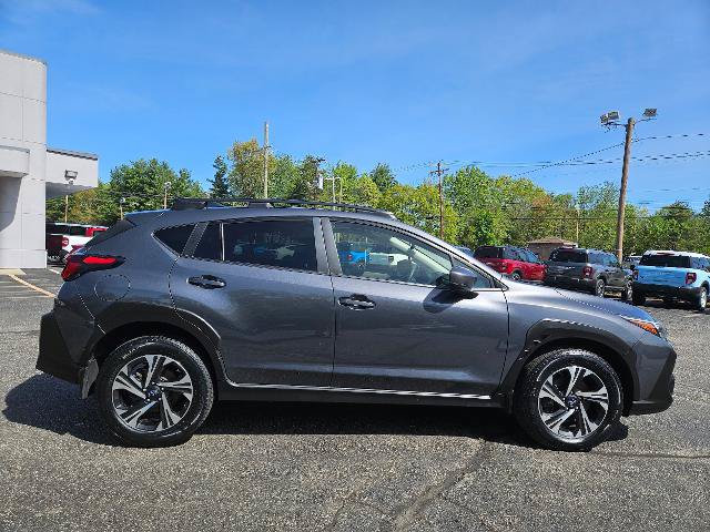 Used 2024 Subaru Crosstrek 2.0i Premium AWD/4WD image 4
