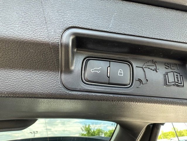 Certified 2022 Ford Explorer Limited w/ Equipment Group 301A AWD/4WD image 19