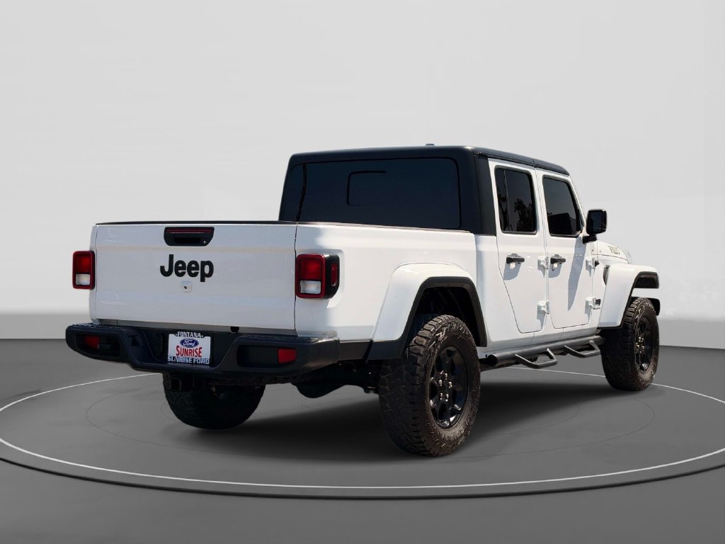 Used 2023 Jeep Gladiator Sport AWD/4WD image 5