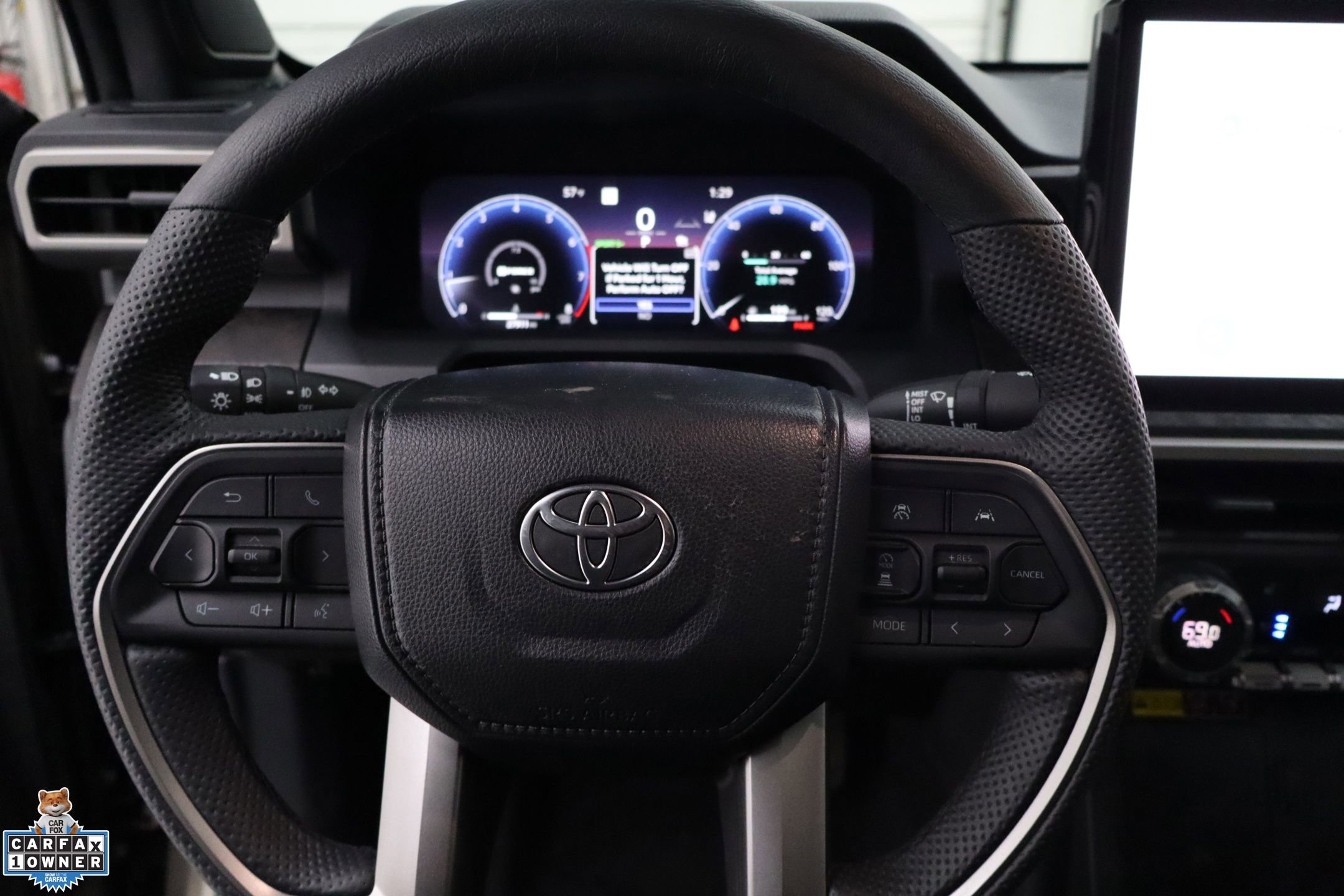 Used 2024 Toyota Tacoma Limited image 18