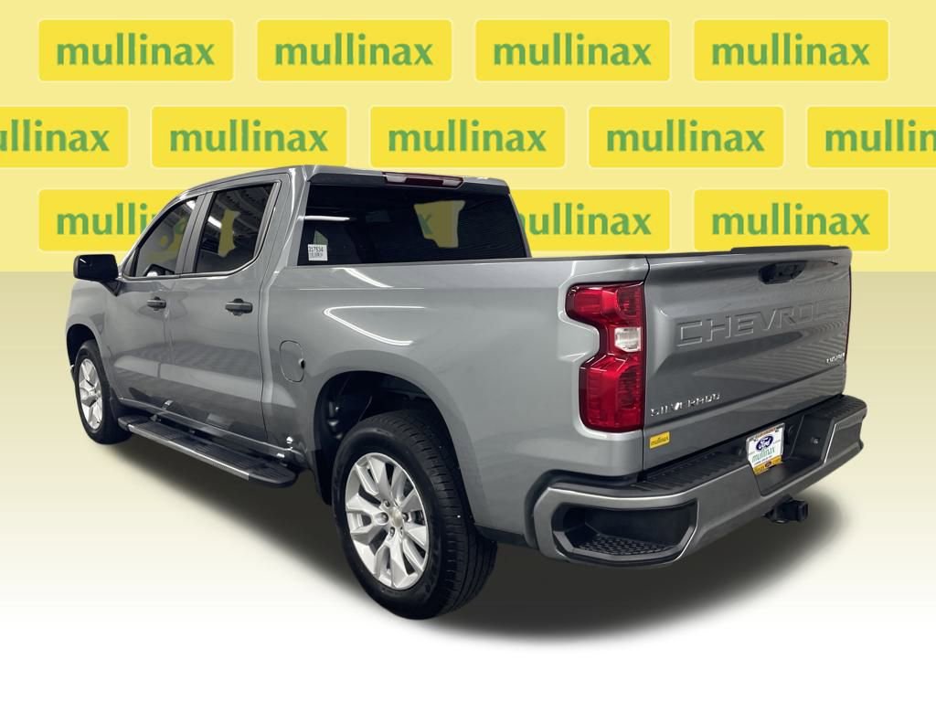 Used 2024 Chevrolet Silverado 1500 Custom image 10