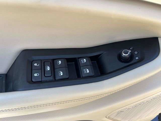 Used 2023 Jeep Grand Cherokee Limited RWD image 12