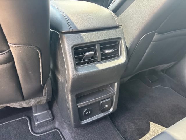 Certified 2024 Ford Edge SEL w/ Convenience Package AWD/4WD image 32