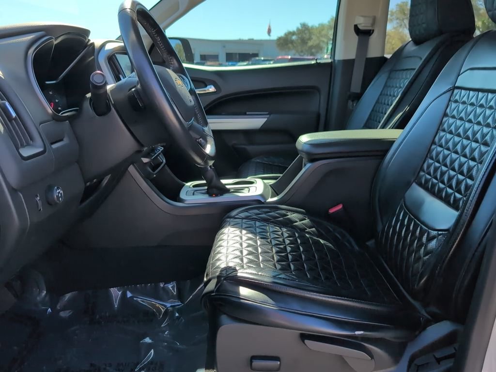 Used 2022 Chevrolet Colorado LT w/ LT Convenience Package image 8