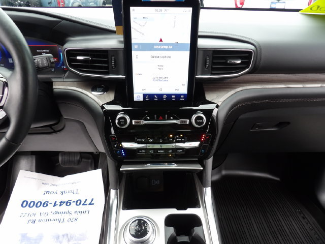 Certified 2023 Ford Explorer Platinum w/ Technology Package RWD image 13