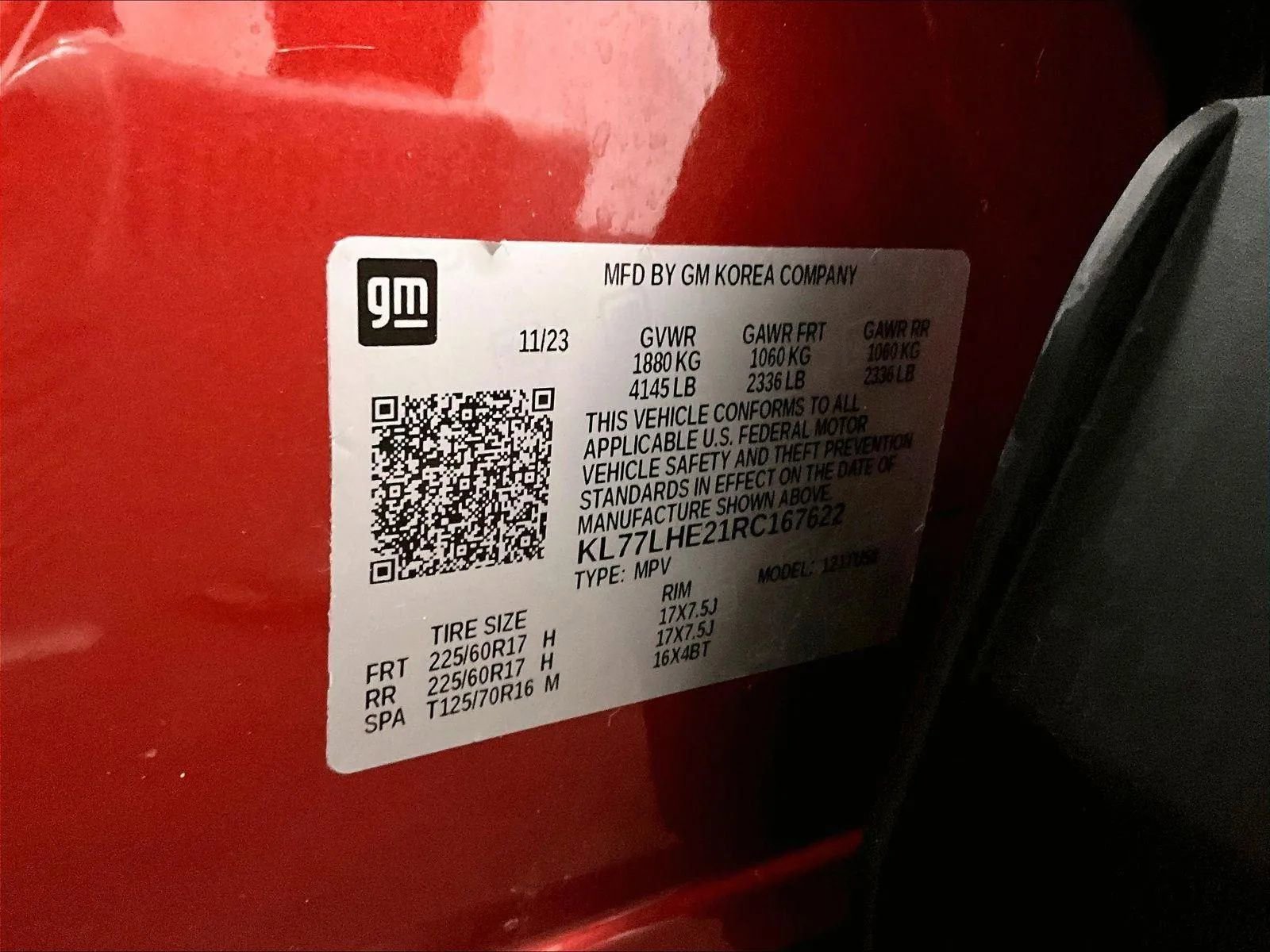 Used 2024 Chevrolet Trax LT w/ Driver Confidence Package image 32