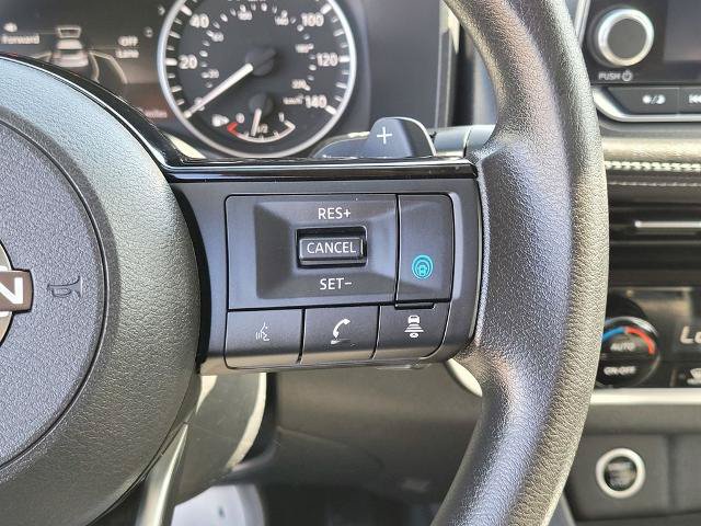 Used 2022 Nissan Rogue SV FWD image 26