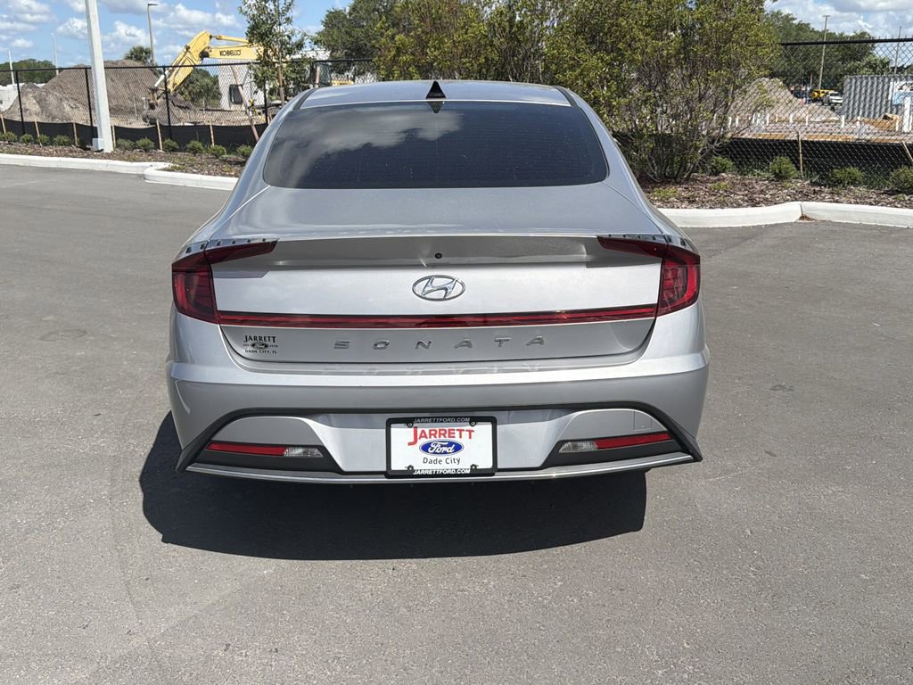 Used 2023 Hyundai Sonata SE FWD image 5