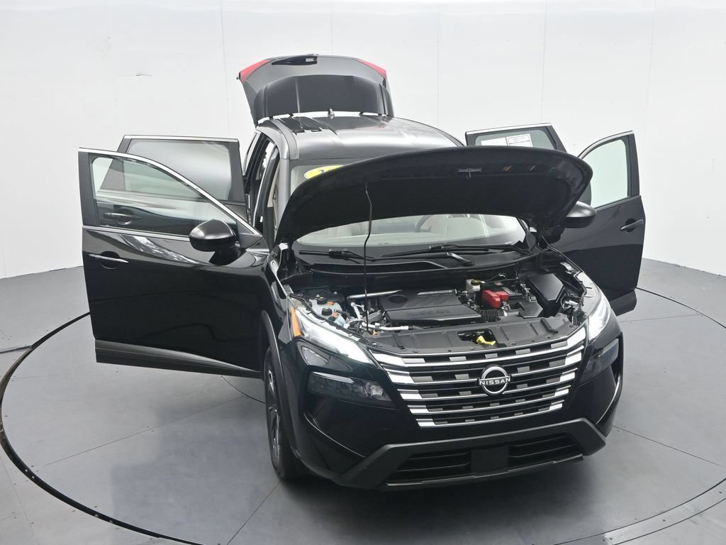 Used 2025 Nissan Rogue SV FWD image 48