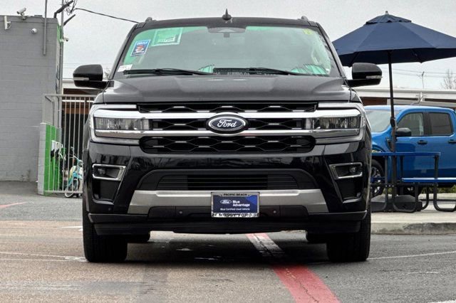 Certified 2023 Ford Expedition Max Limited image 9