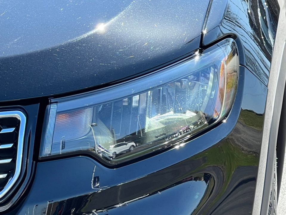 Used 2024 Jeep Compass Limited AWD/4WD image 35