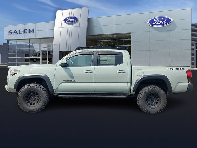 Used 2023 Toyota Tacoma TRD Off-Road AWD/4WD image 5