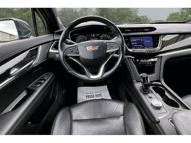 Used 2023 Cadillac XT6 Premium Luxury FWD image 8