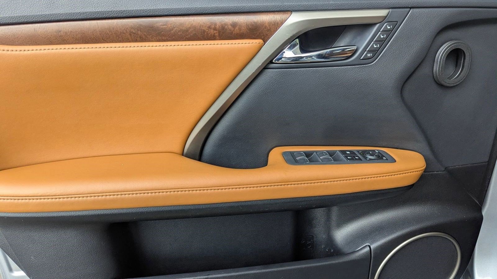 Used 2022 Lexus RX 350L RX 350L image 13