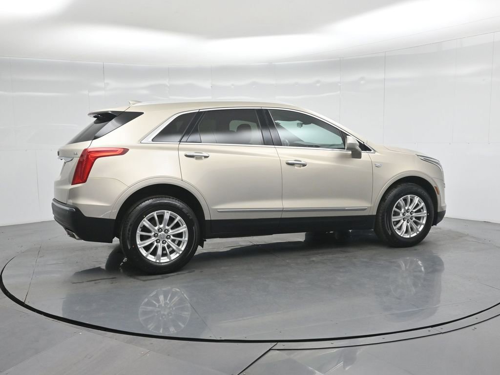 Used 2017 Cadillac XT5 FWD image 25