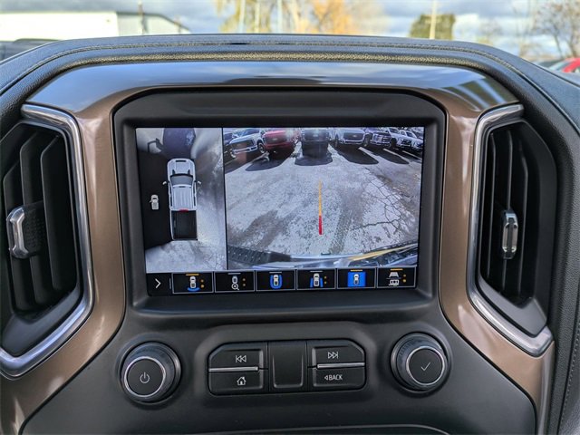 Used 2022 Chevrolet Silverado 2500 High Country w/ Safety Package II image 13