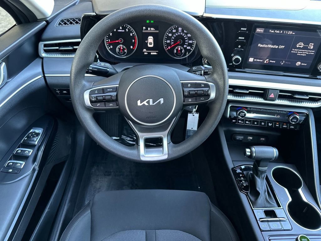 Used 2022 Kia K5 LX FWD image 13