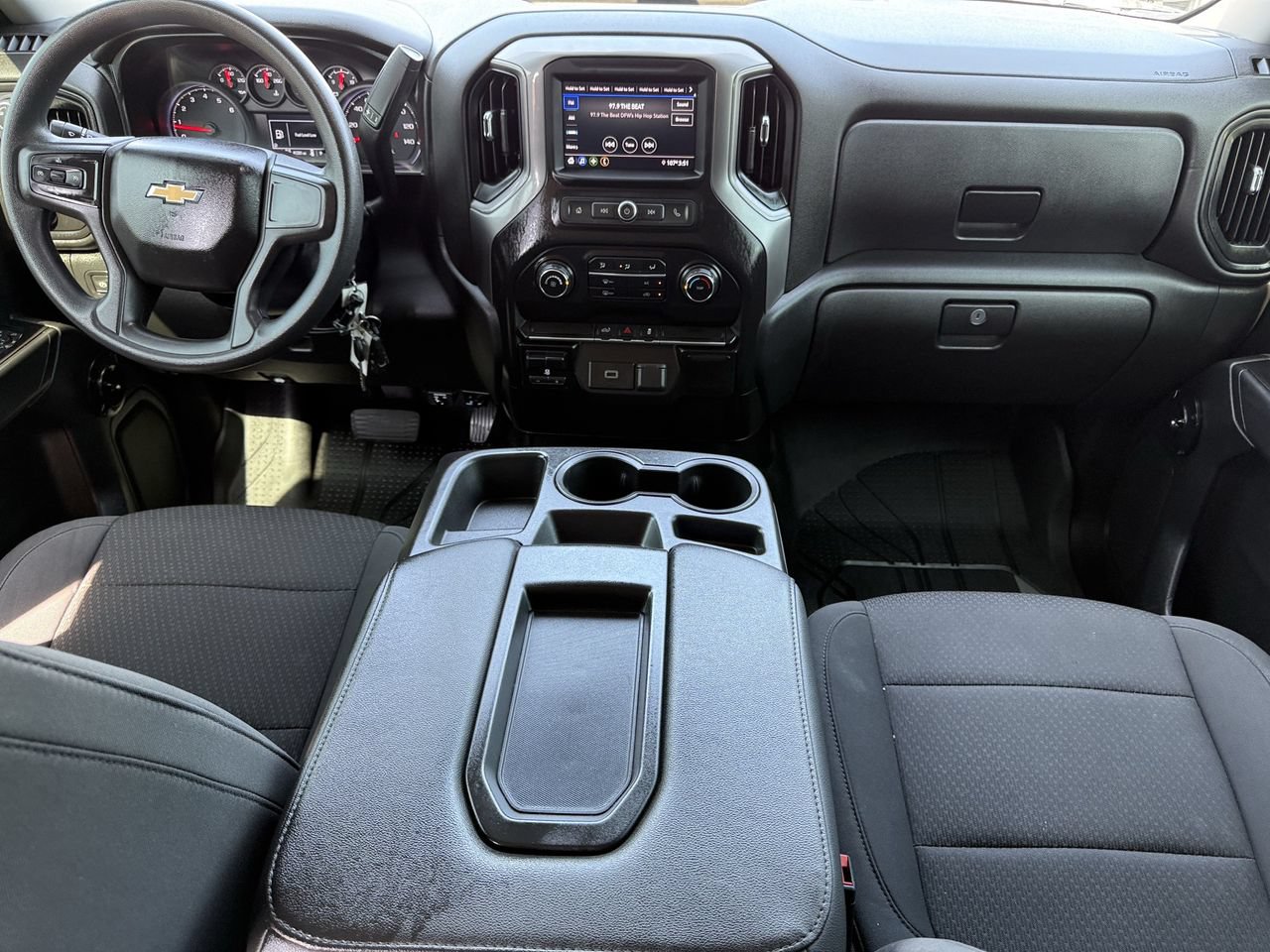 Used 2020 Chevrolet Silverado 2500 Custom w/ Custom Value Package AWD/4WD image 10