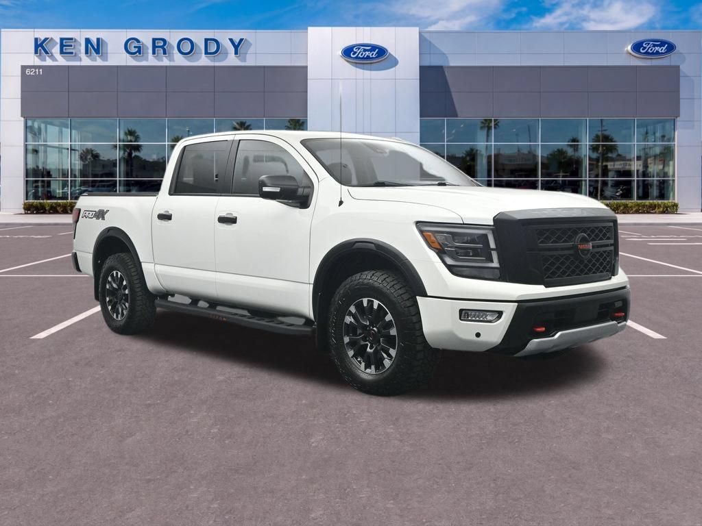 Used 2021 Nissan Titan PRO-4X w/ Pro-4x Convenience Package AWD/4WD image 1