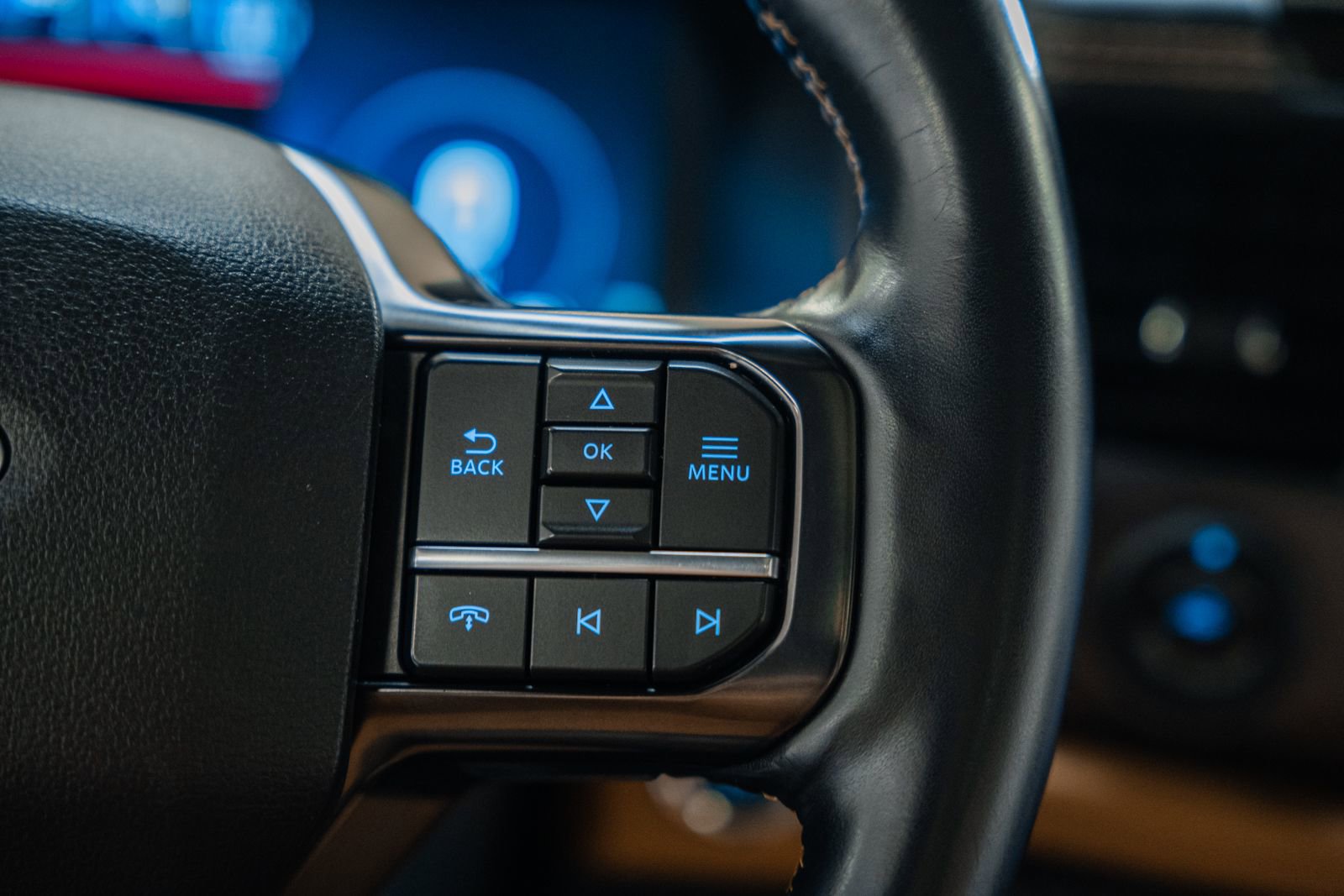 Certified 2022 Ford Expedition Platinum image 37