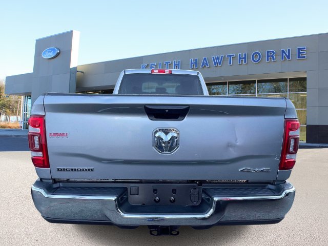 Used 2024 RAM 3500 Big Horn AWD/4WD image 5
