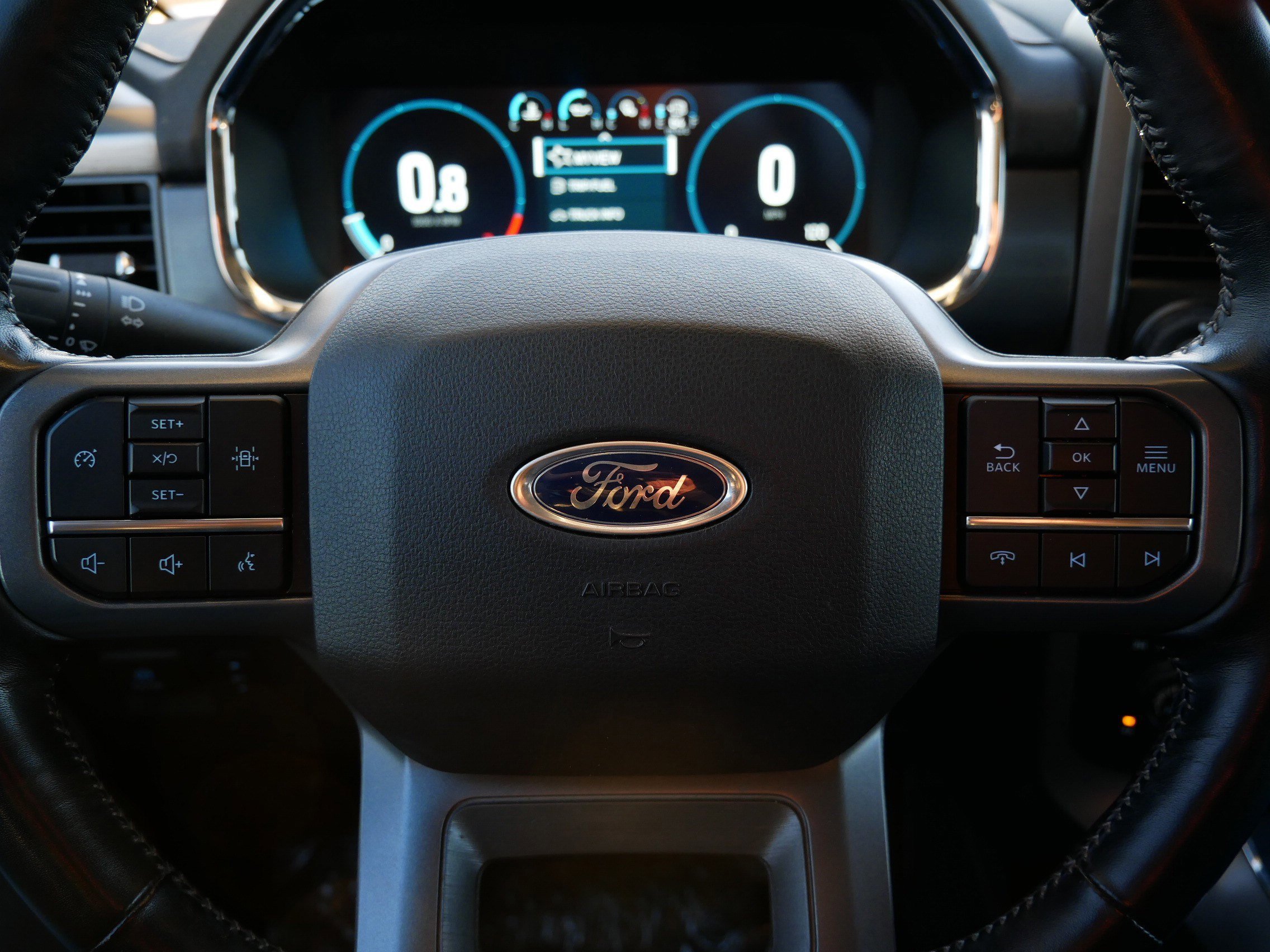 Certified 2022 Ford F150 Lariat w/ Equipment Group 501A Mid image 24