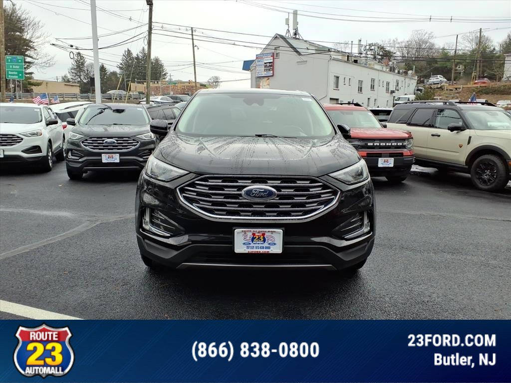 Certified 2022 Ford Edge SEL w/ Convenience Package image 2
