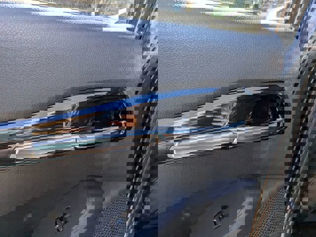 Used 2021 Kia Seltos EX image 27