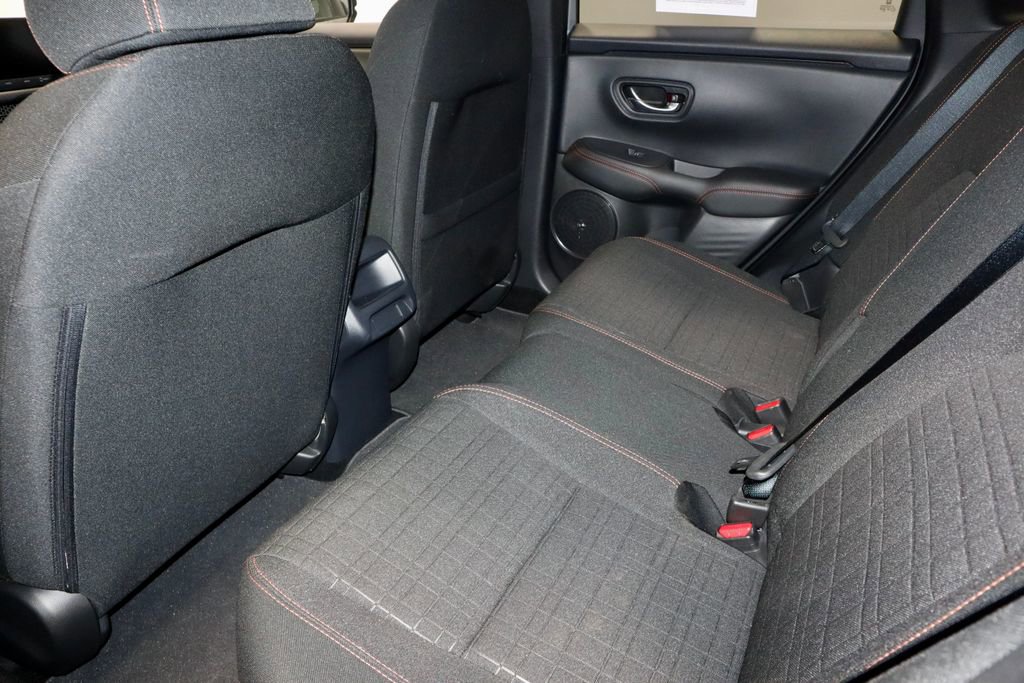 Used 2025 Honda HR-V Sport image 21