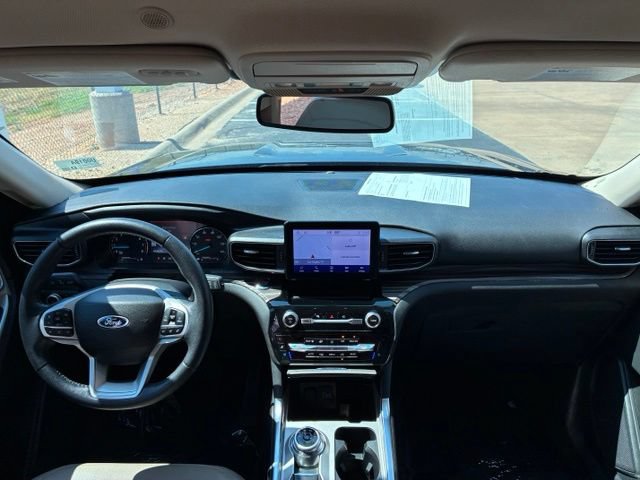 Certified 2023 Ford Explorer Limited AWD/4WD image 11