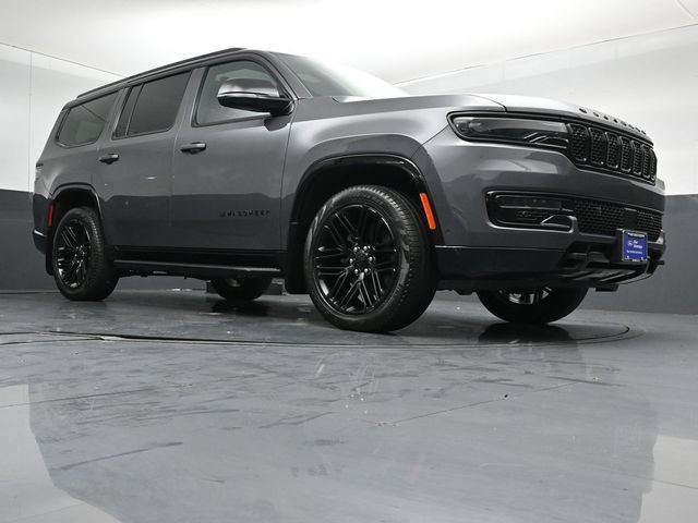 Used 2023 Jeep Wagoneer Series II AWD/4WD image 38