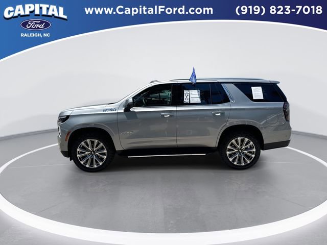 Used 2025 Chevrolet Tahoe High Country AWD/4WD image 5