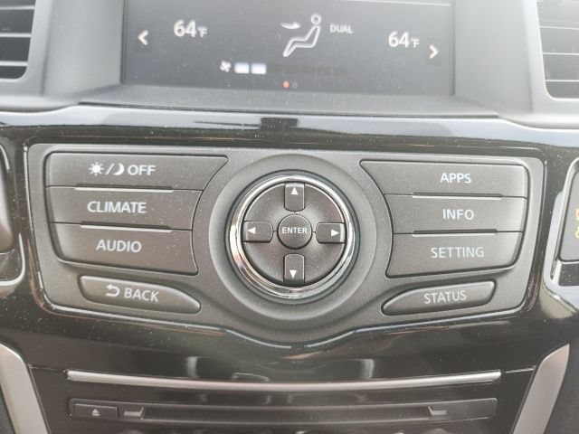 Used 2017 Nissan Pathfinder S FWD image 28