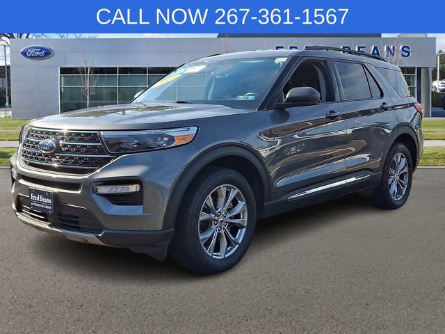 Certified 2023 Ford Explorer XLT w/ Equipment Group 202A AWD/4WD image 5