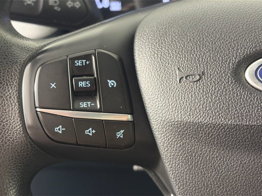 Certified 2022 Ford Maverick XLT w/ Equipment Group 300A Standard image 17