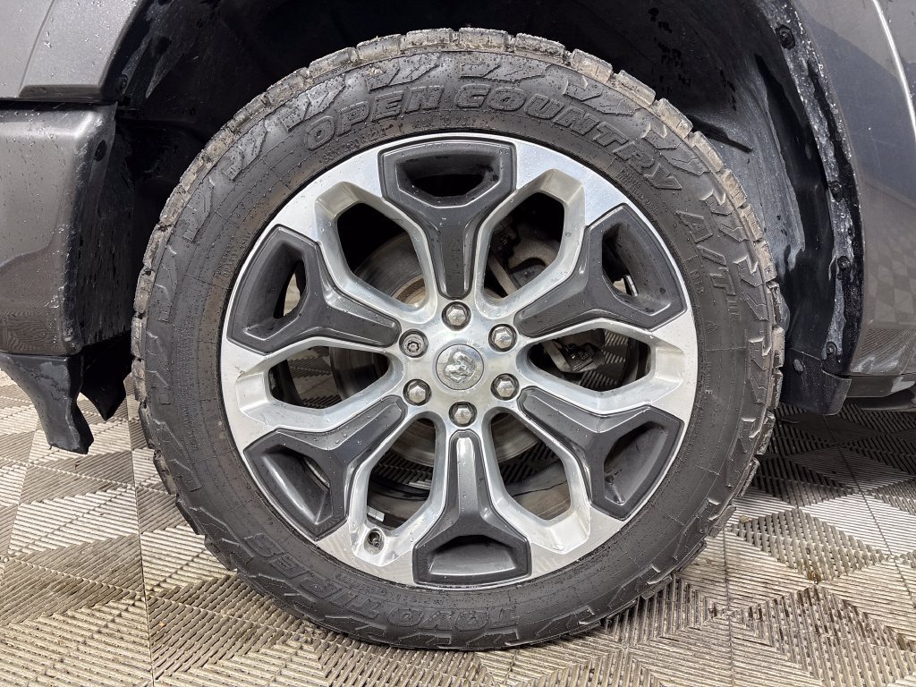 Used 2020 RAM 1500 Limited RWD image 14