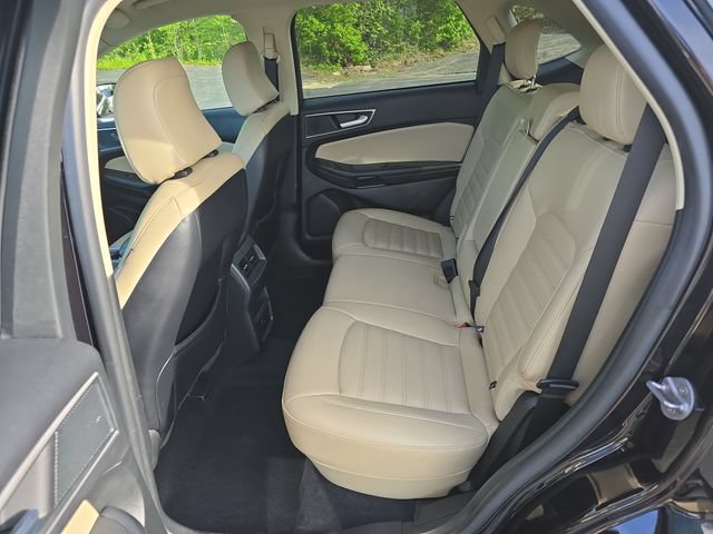 Certified 2024 Ford Edge SEL AWD/4WD image 12